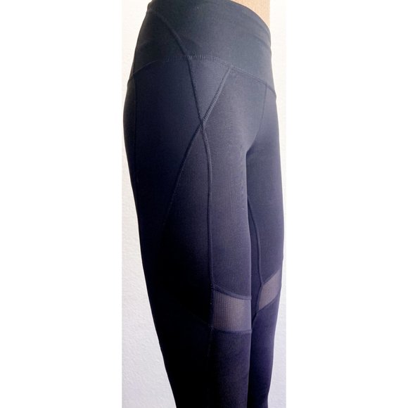 Free People Black High Waisted Back Pocket Mesh Detailing Activewear Leggings XS - Picture 6 of 9